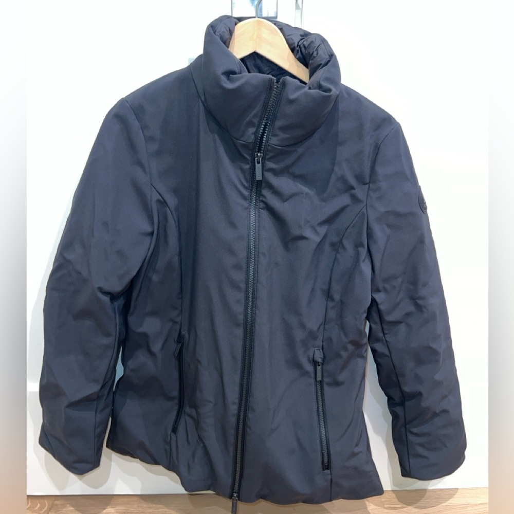 Woolrich Women’s Black Jacket NWT